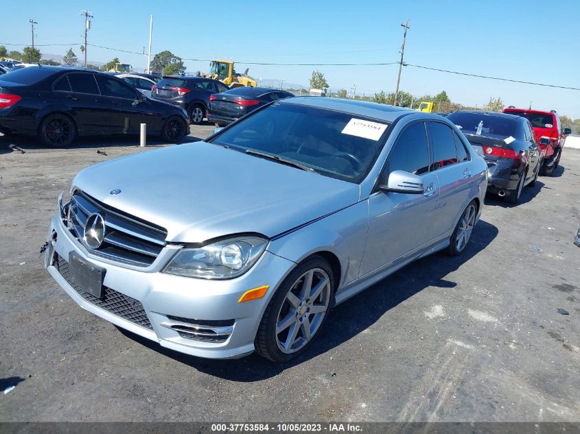 2014 MERCEDES-BENZ C 250 SPORT/LUXURY - WDDGF4HB8EA962273