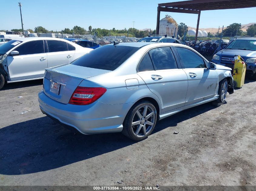 2014 MERCEDES-BENZ C 250 SPORT/LUXURY - WDDGF4HB8EA962273