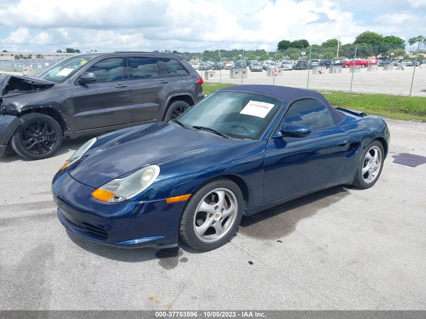 WP0CA2981YU620262 2000 PORSCHE BOXSTER  photo 2