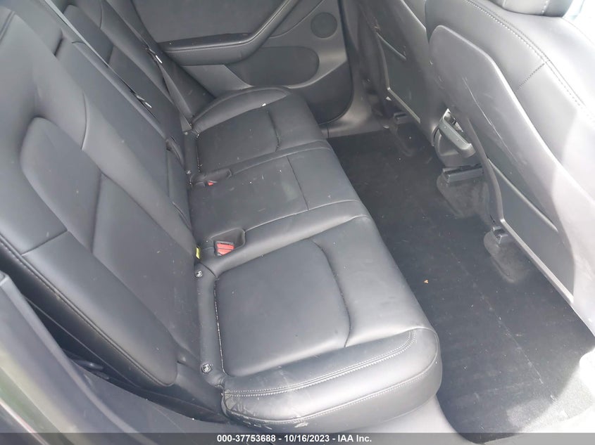 VIN 7SAYGDEF5NF317898 2022 TESLA MODEL Y