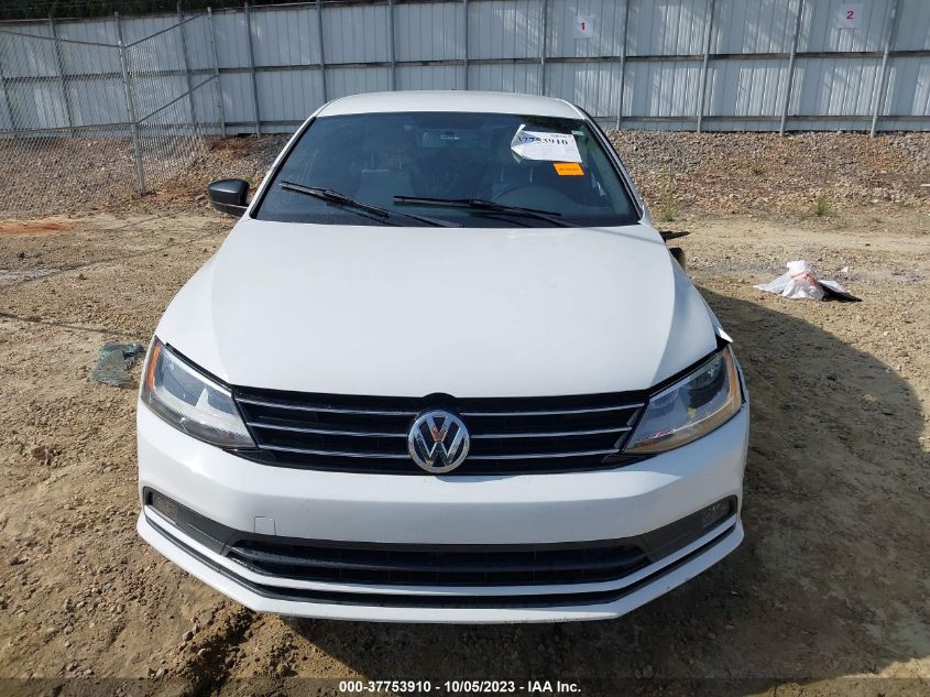 2016 VOLKSWAGEN JETTA 1.8T SPORT - 3VWD17AJ5GM375563