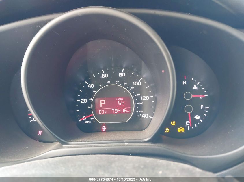 2016 KIA SOUL + - KNDJP3A50G7845198