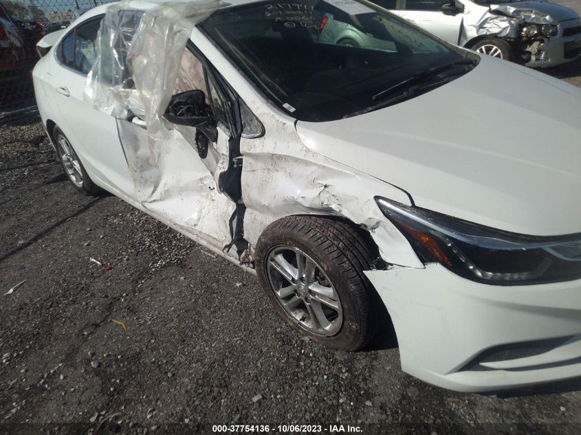 2017 CHEVROLET CRUZE LT - 1G1BE5SM0H7217941