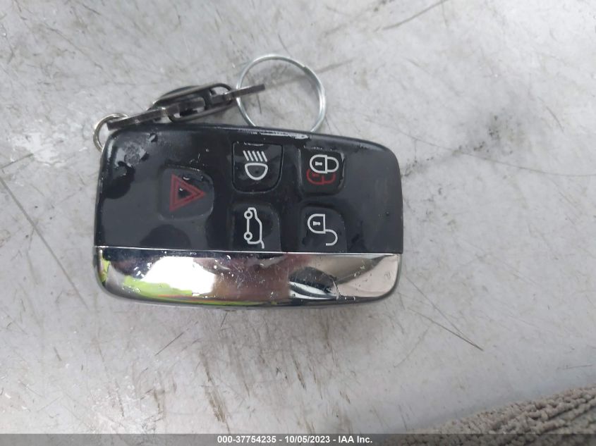 2014 LAND ROVER LR2 HSE LUX - SALFT2BG1EH383603