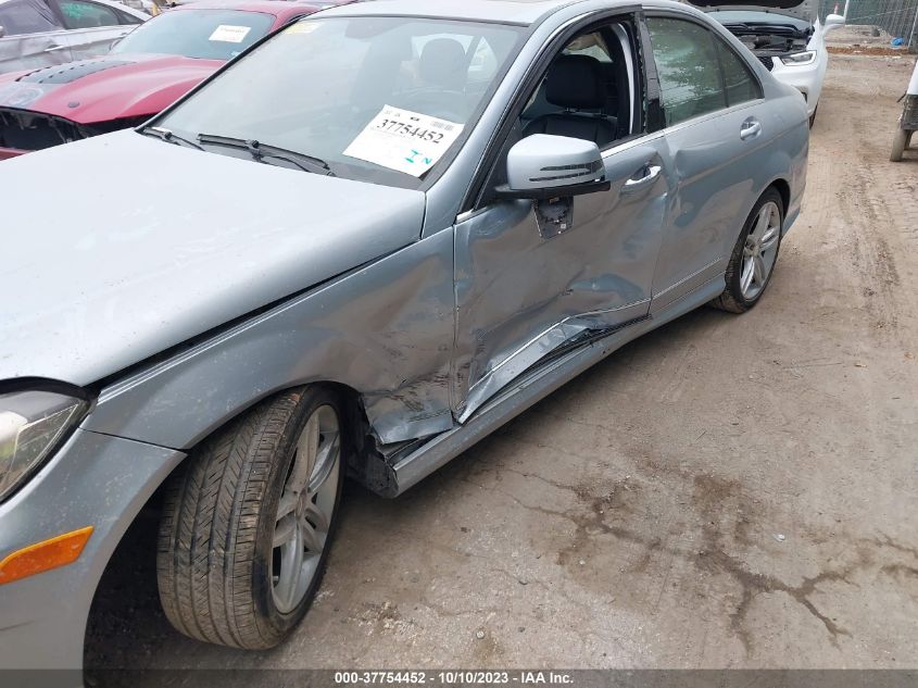 2013 MERCEDES-BENZ C-CLASS C 250 - WDDGF4HB9DA790690