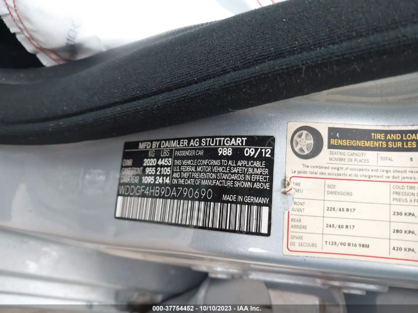 2013 MERCEDES-BENZ C-CLASS C 250 - WDDGF4HB9DA790690