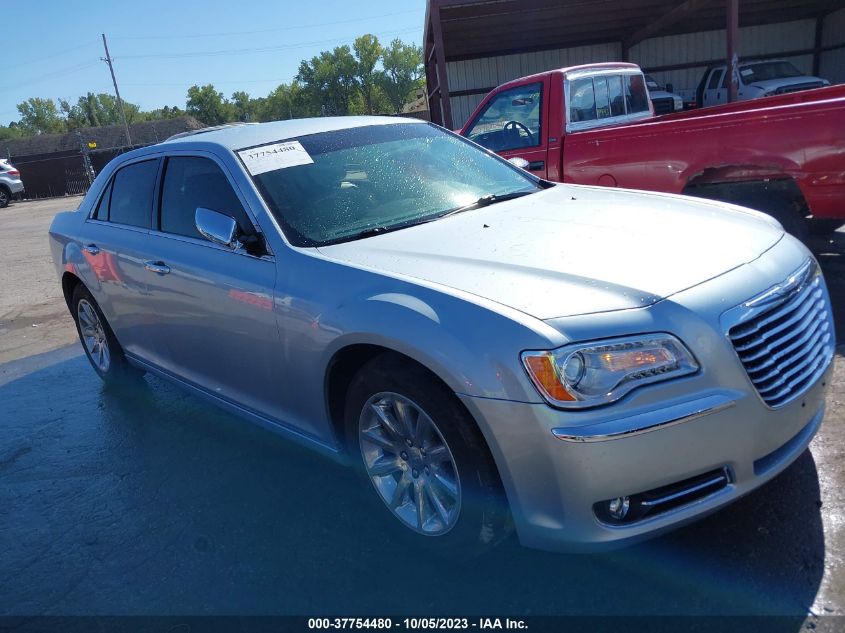 2013 CHRYSLER 300C - 2C3CCAET8DH736073