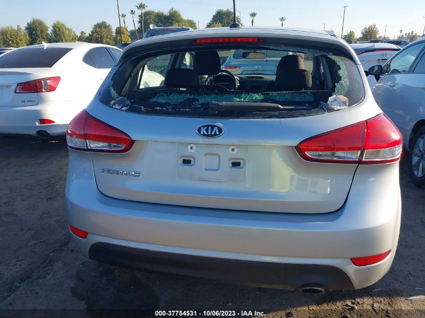 2018 KIA FORTE5 LX - KNAFK5A81J5772837