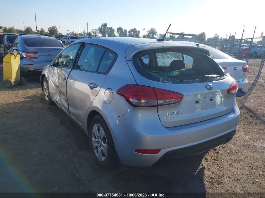 2018 KIA FORTE5 LX - KNAFK5A81J5772837