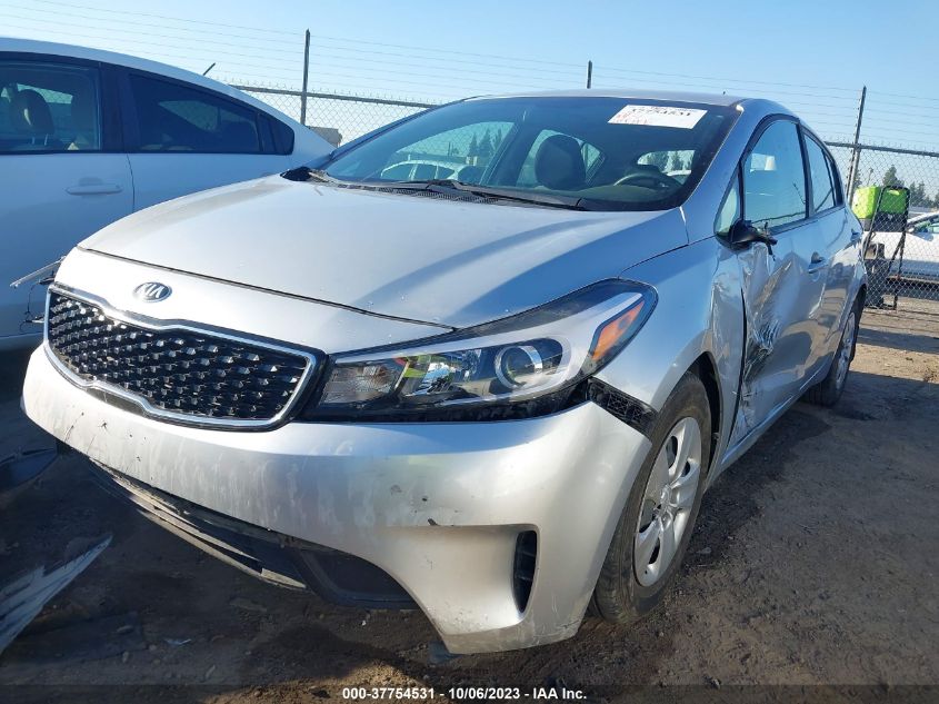 2018 KIA FORTE5 LX - KNAFK5A81J5772837