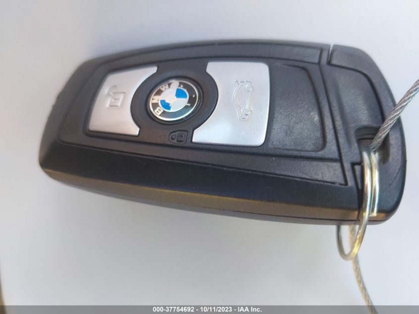 2015 BMW 3 SERIES 320I XDRIVE - WBA3C3C56FP663695