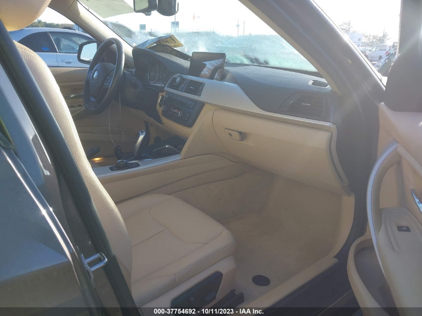 2015 BMW 3 SERIES 320I XDRIVE - WBA3C3C56FP663695