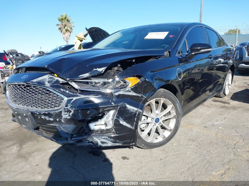 2020 FORD FUSION ENERGI TITANIUM - 3FA6P0SU7LR225144