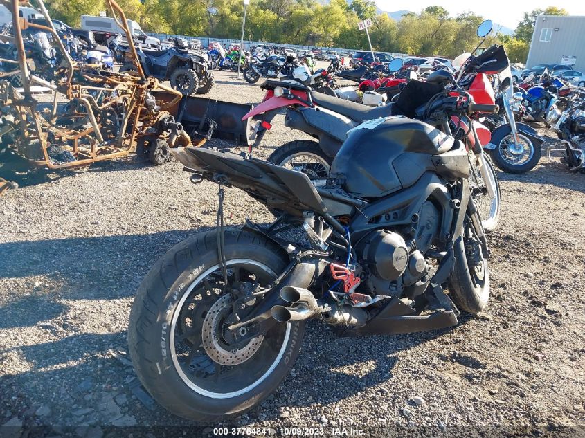 2017 YAMAHA FZ09 JYARN53E2HA002492