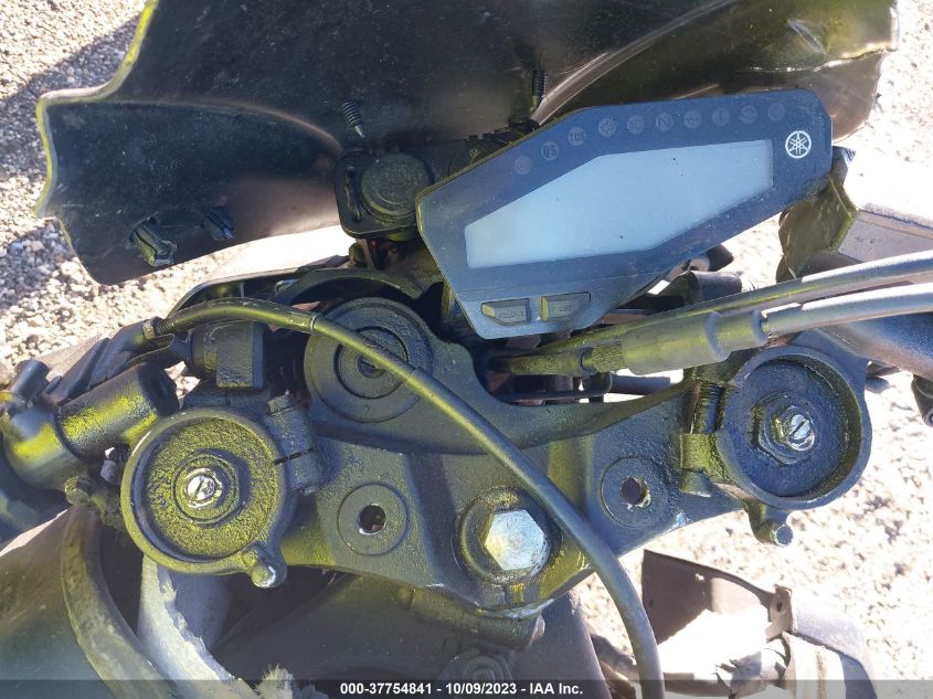 2017 YAMAHA FZ09 JYARN53E2HA002492