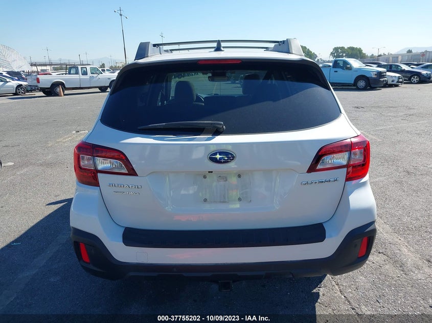 VIN 4S4BSANC4J3362372 2018 SUBARU OUTBACK 2.5I LIMITED