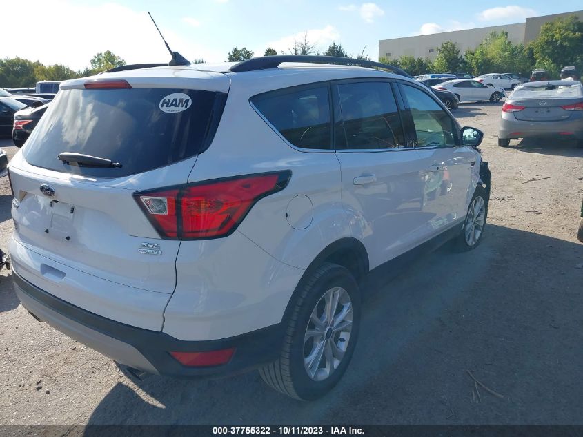 1FMCU0HD6KUB01043 2019 FORD ESCAPE, photo no. 4