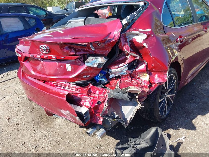 2018 TOYOTA CAMRY LE/SE/XLE/L - 4T1B11HK8JU565555