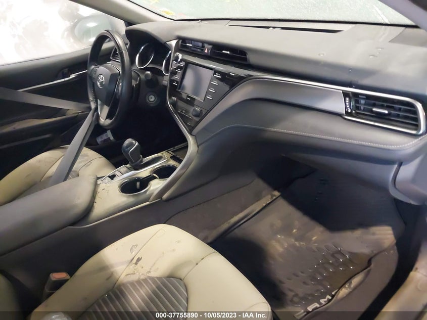 VIN 4T1G11BK1LU015874 2020 TOYOTA CAMRY SE