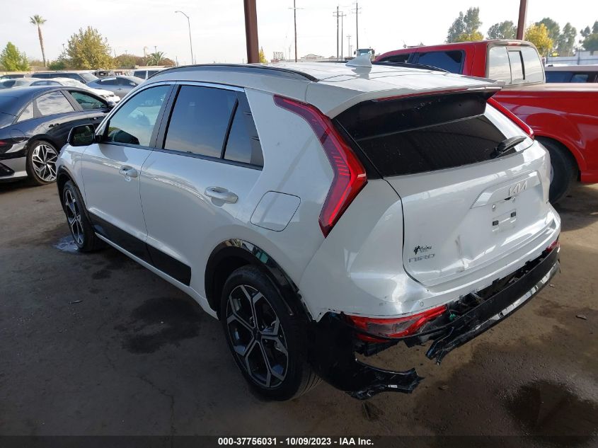 KNDCR3LE4P5031745 Kia Niro EX 3