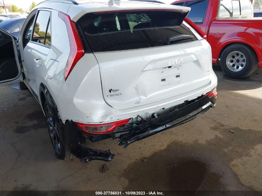 KNDCR3LE4P5031745 Kia Niro EX 6