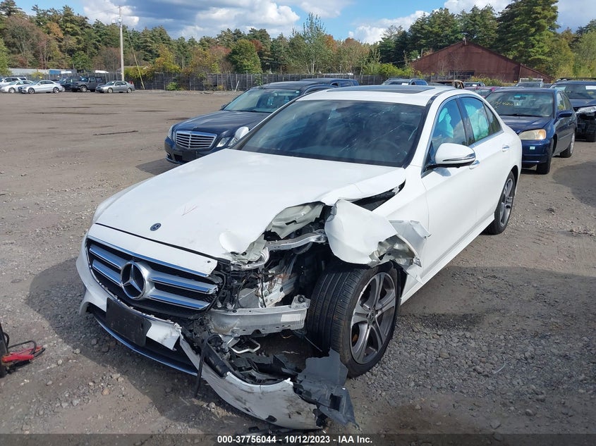 VIN WDDZF4KB5KA583387 2019 MERCEDES-BENZ E-CLASS E 300