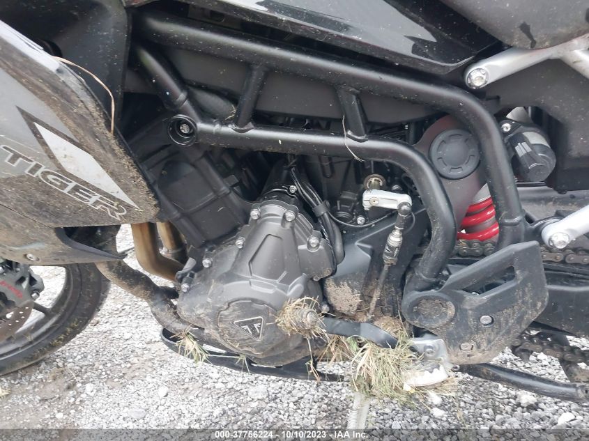 2023 TRIUMPH MOTORCYCLE TIGER 900 GT PRO SMTE64DF2PTBE9870