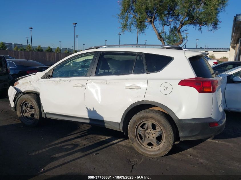 2015 TOYOTA RAV4 LE - JTMZFREV8FD056901