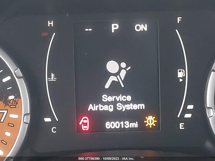2016 JEEP RENEGADE LATITUDE - ZACCJBBT1GPC75541