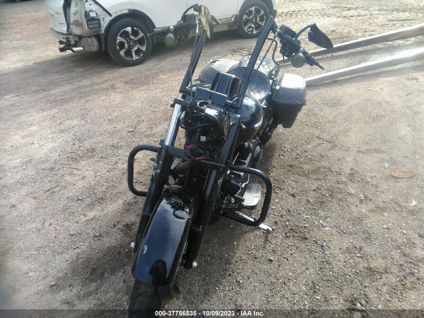 2018 HARLEY-DAVIDSON FLHRXS 1HD1KVC10JB667350