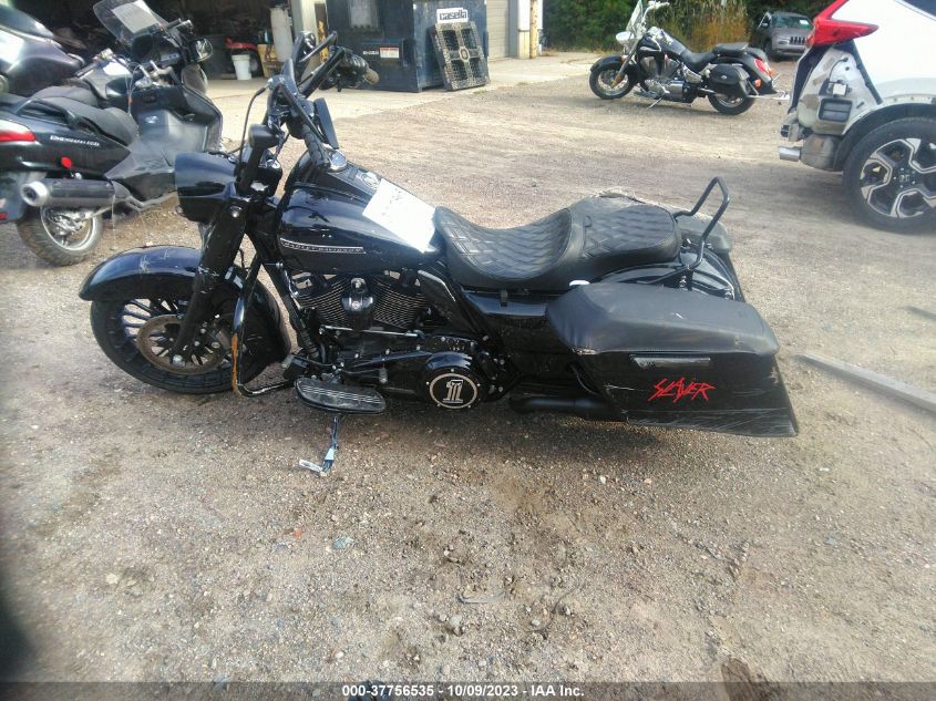2018 HARLEY-DAVIDSON FLHRXS 1HD1KVC10JB667350