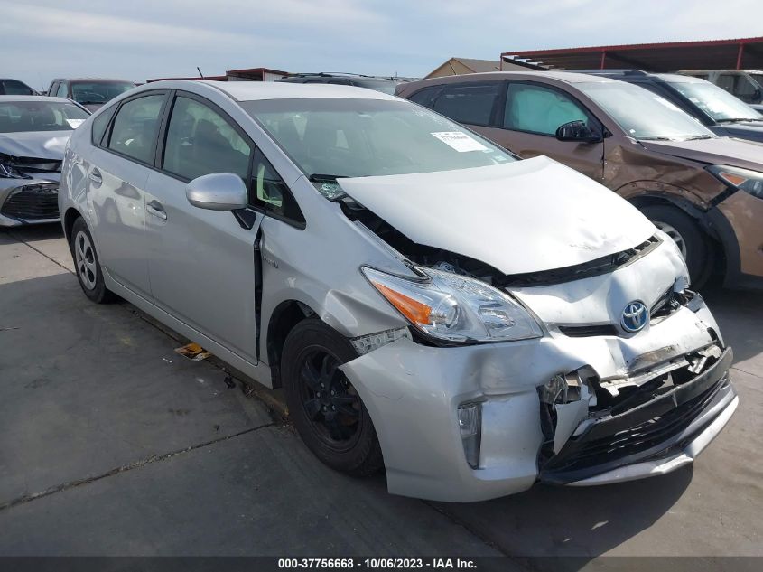 2015 TOYOTA PRIUS FOUR - JTDKN3DUXF0439949