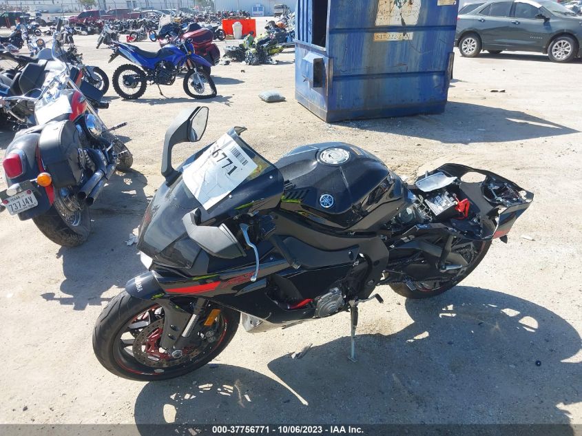 2015 YAMAHA YZFR1 JYARN39E7FA000679