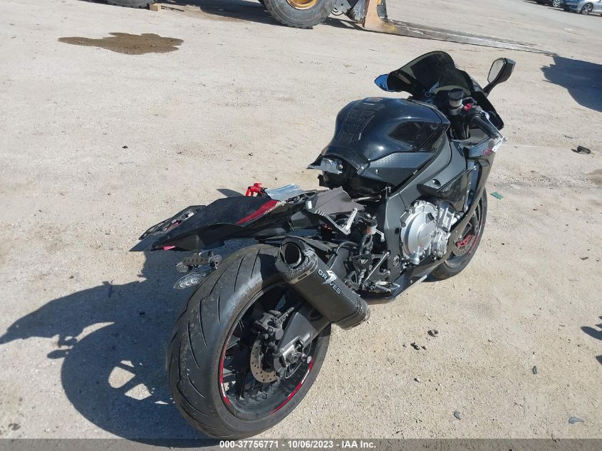 2015 YAMAHA YZFR1 JYARN39E7FA000679