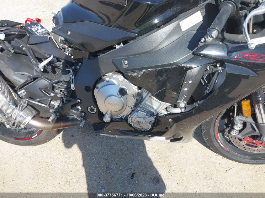 2015 YAMAHA YZFR1 JYARN39E7FA000679