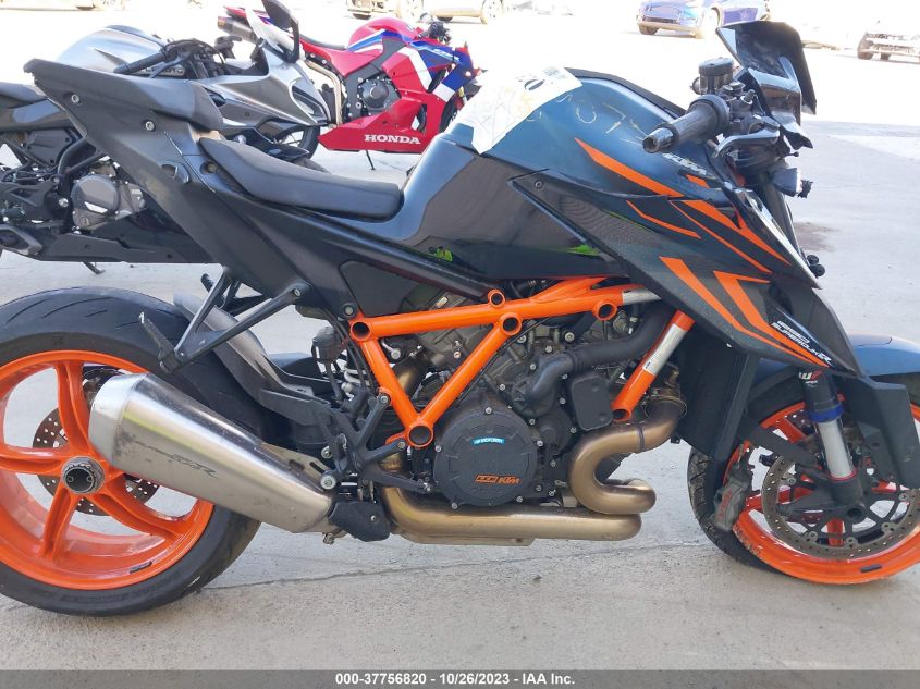 2023 KTM 1290 SUPER DUKE R VBKV39408PM972183