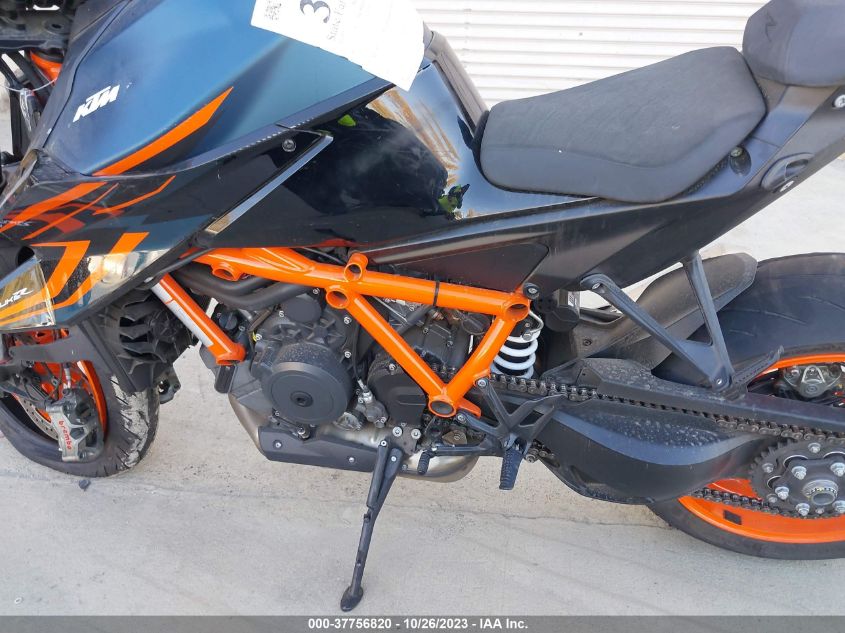 2023 KTM 1290 SUPER DUKE R VBKV39408PM972183