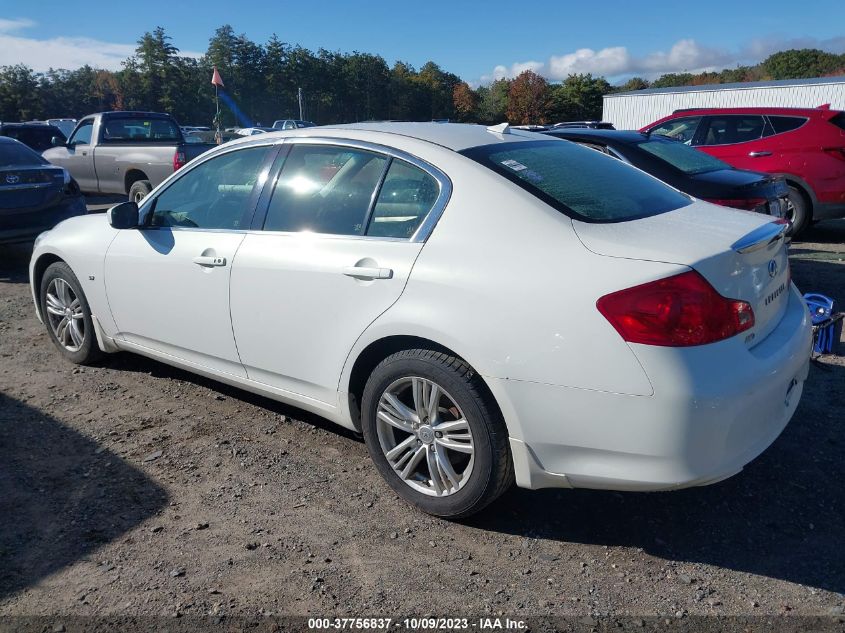 2015 INFINITI Q40 JN1CV6AR1FM651401