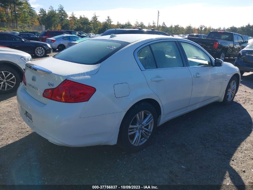 2015 INFINITI Q40 JN1CV6AR1FM651401