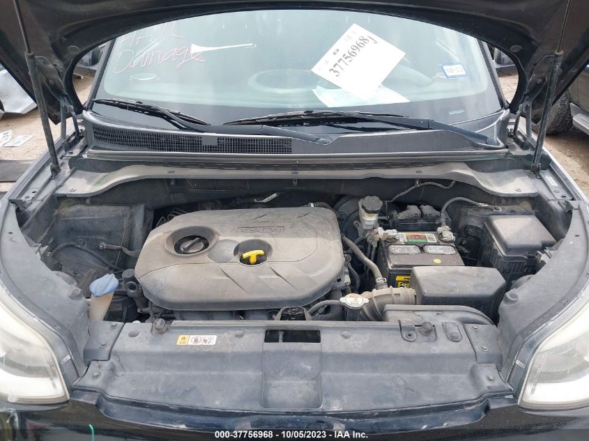 2015 KIA SOUL + - KNDJP3A57F7156483