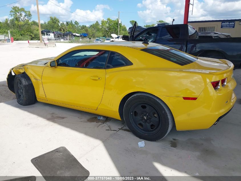 2013 CHEVROLET CAMARO LS - 2G1FA1E35D9192620