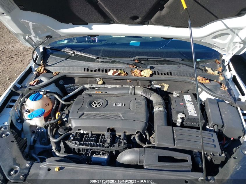 2015 VOLKSWAGEN JETTA SEDAN 1.8T SPORT 3VWD17AJ6FM425417