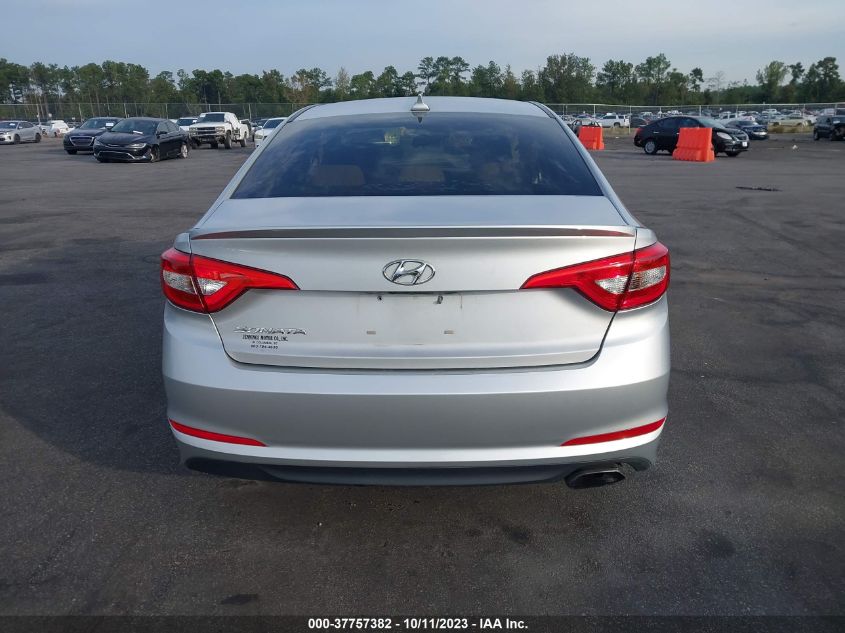 2016 HYUNDAI SONATA 2.4L SE - 5NPE24AF1GH294094