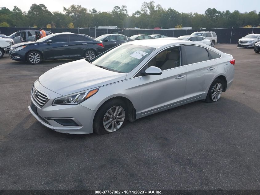 2016 HYUNDAI SONATA 2.4L SE - 5NPE24AF1GH294094