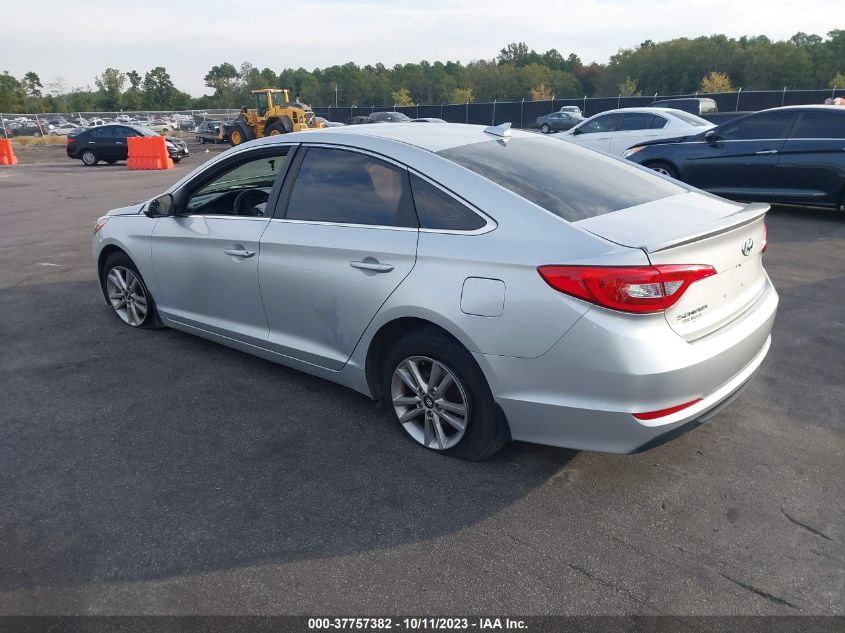 2016 HYUNDAI SONATA 2.4L SE - 5NPE24AF1GH294094