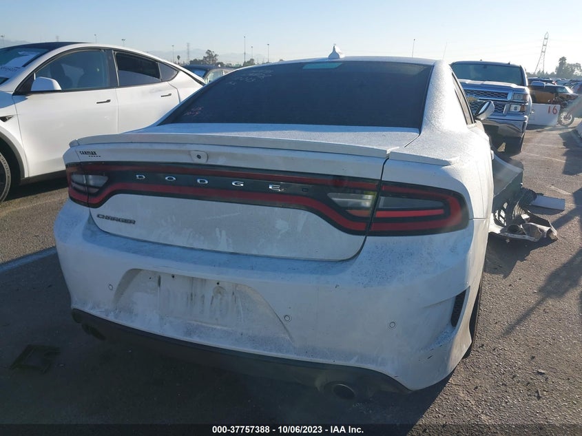 VIN 2C3CDXHG0JH319265 2018 DODGE CHARGER SXT PLUS