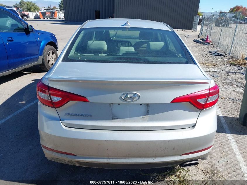 2017 HYUNDAI SONATA SE/2.4L - 5NPE24AF8HH461777