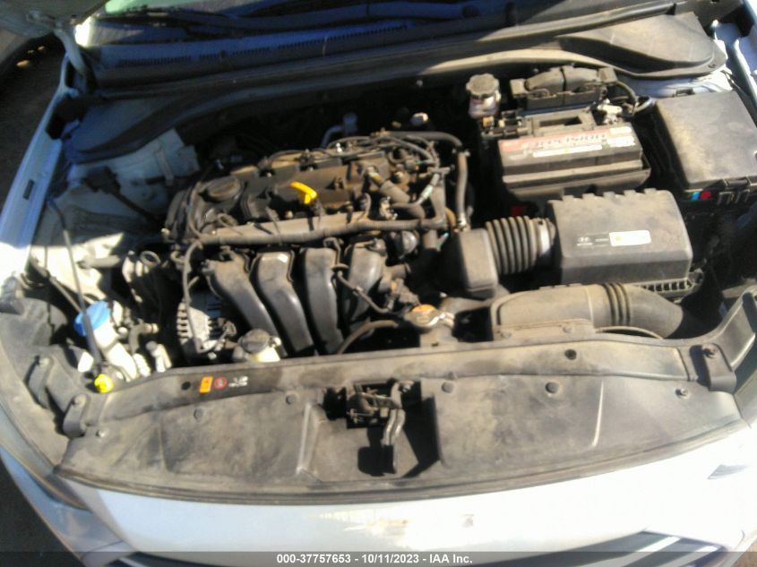 2018 HYUNDAI ELANTRA SEL - 5NPD84LF8JH223229