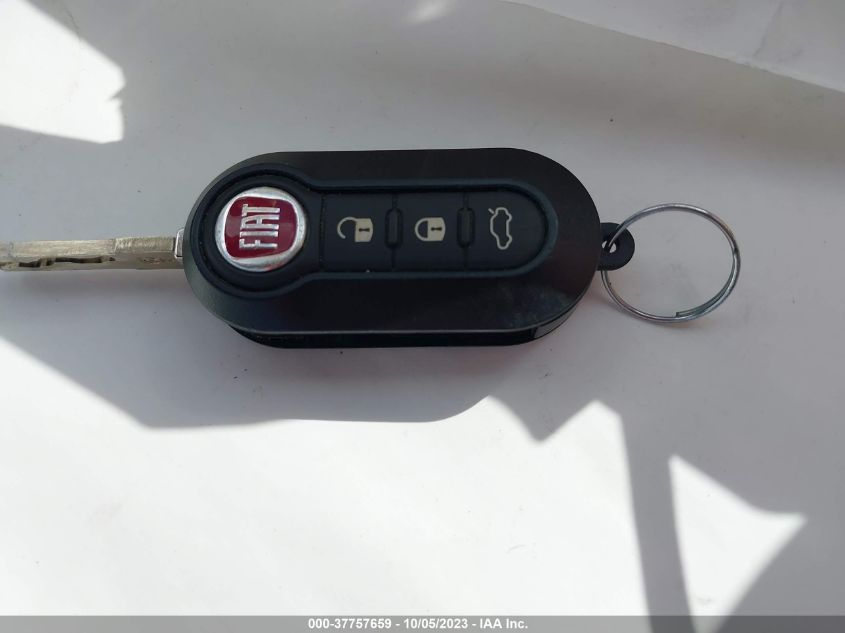 2015 FIAT 500L TREKKING - ZFBCFADH0FZ036750