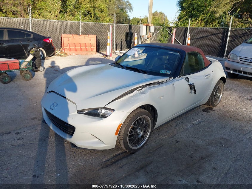 VIN JM1NDAD70J0202670 2018 MAZDA MX-5 MIATA GRAND TOURING